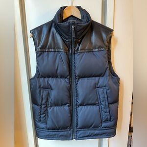 LIKE NEW Men’s Prada Navy Puffer Vest Size 48